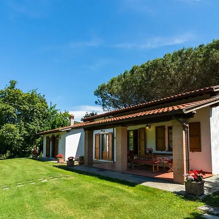 Nyaraló Belvilla By Oyo With Garden *
